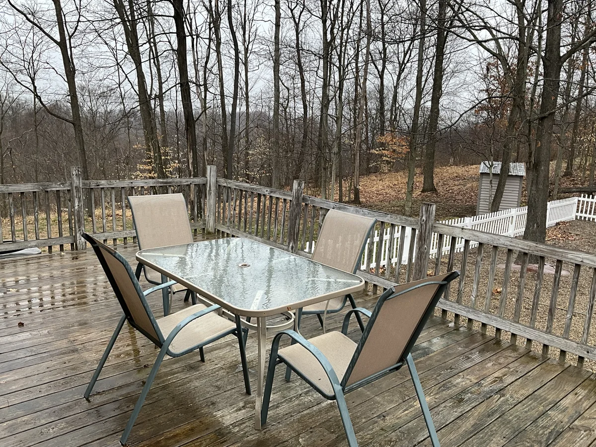 Outdoor deck seating at The Auburn